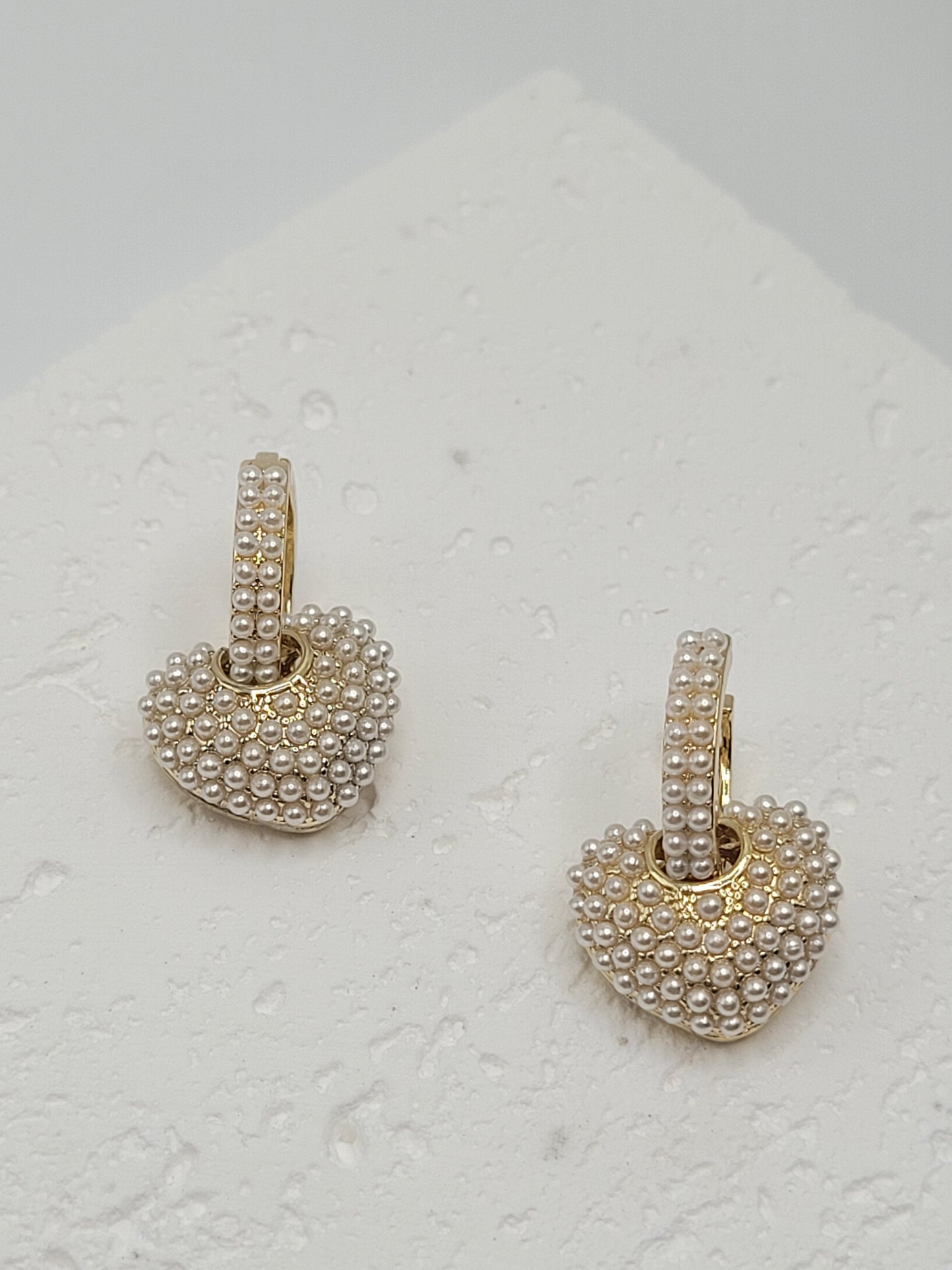 Aretes Corazon perlado