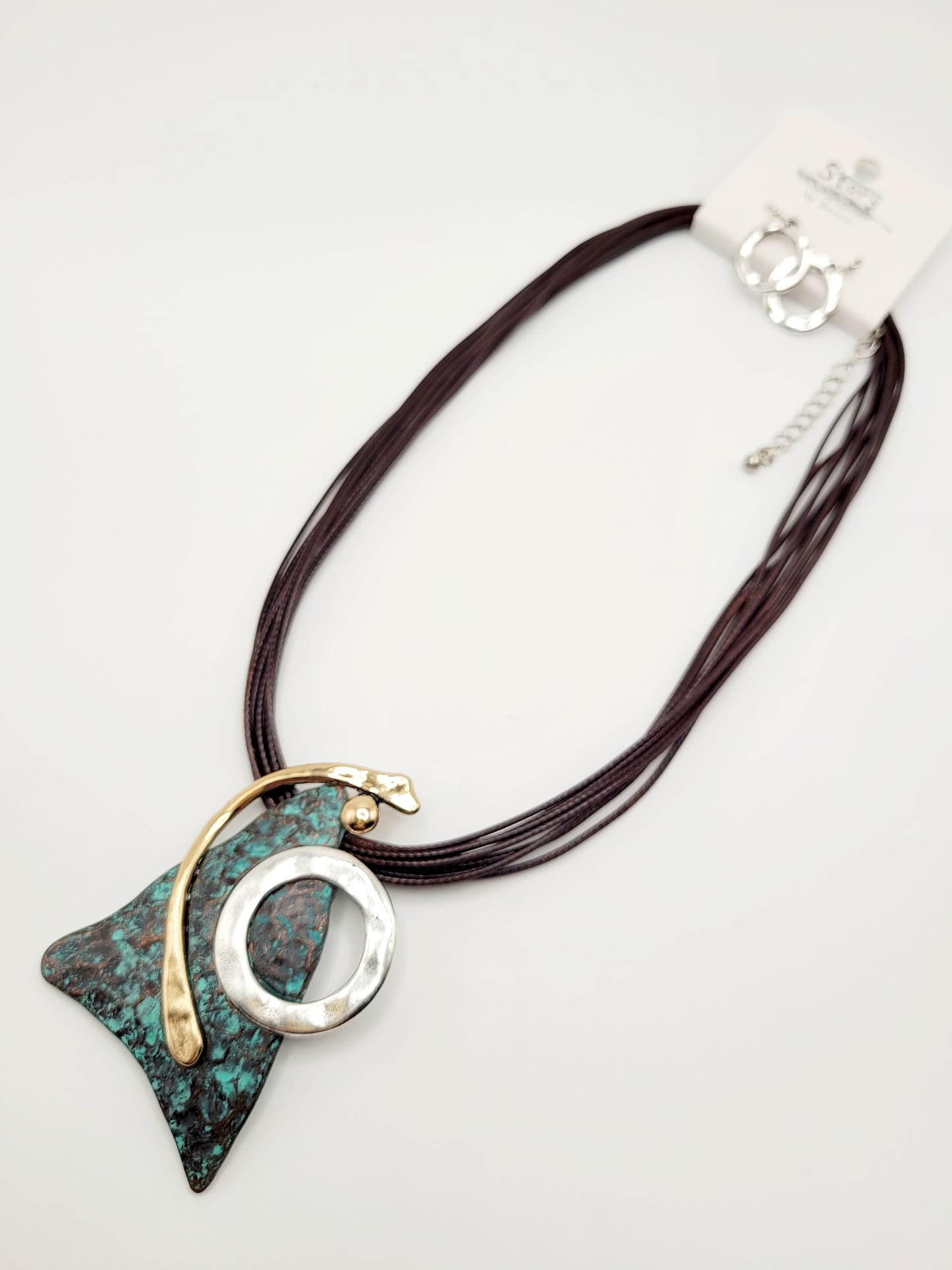 Geometric metal necklace set