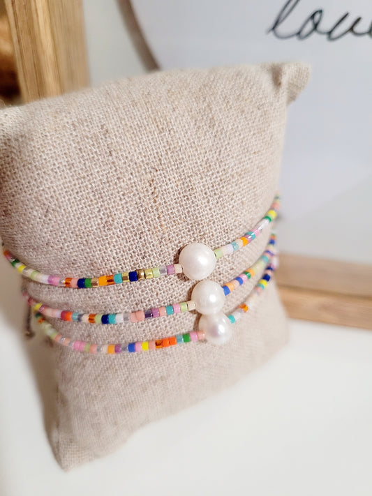 Set de pulseras multicolor