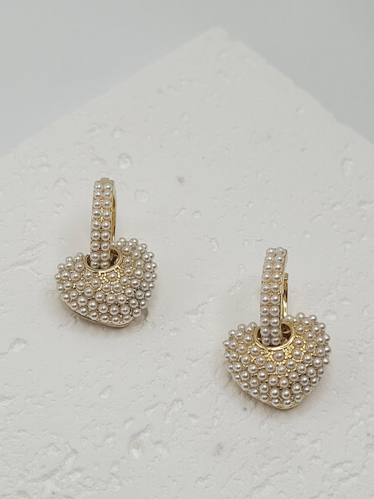 Aretes Corazon perlado