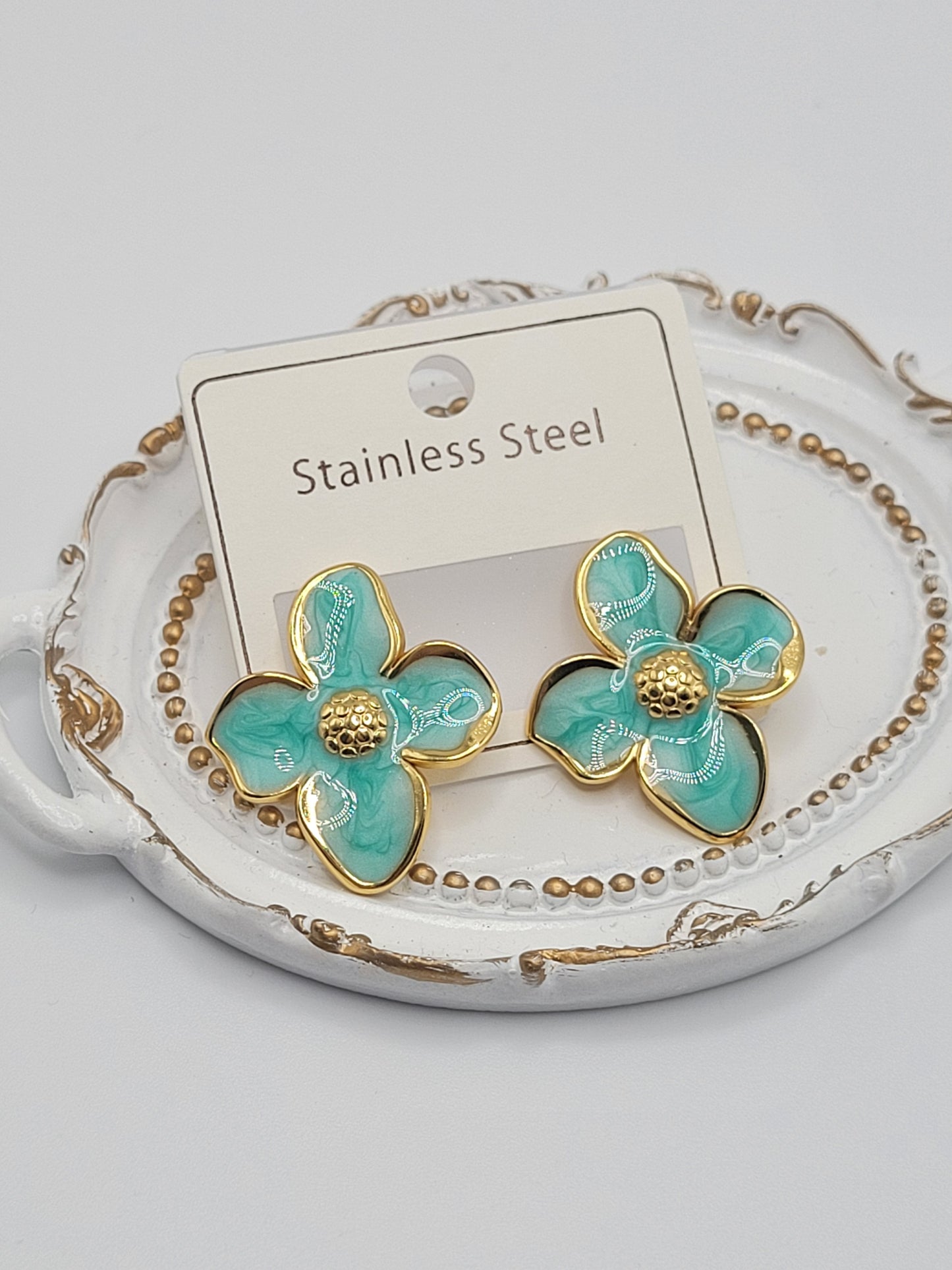 Aretes CX670