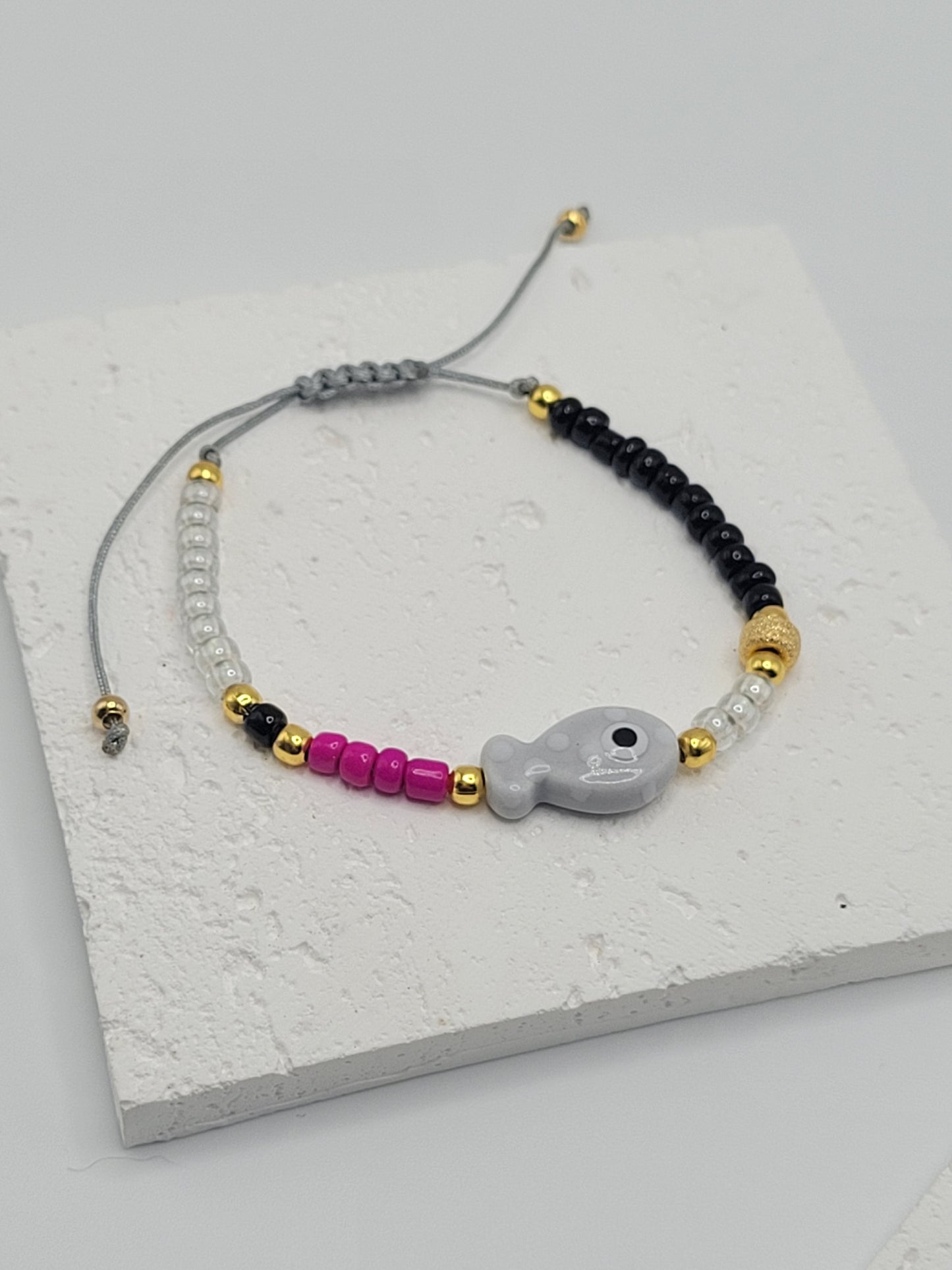 Pulseras hilo pecesitos