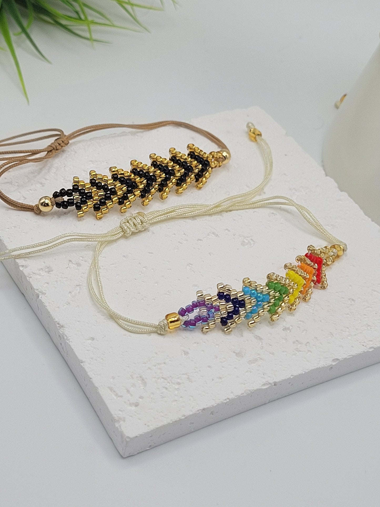 Pulseras hilo EW09