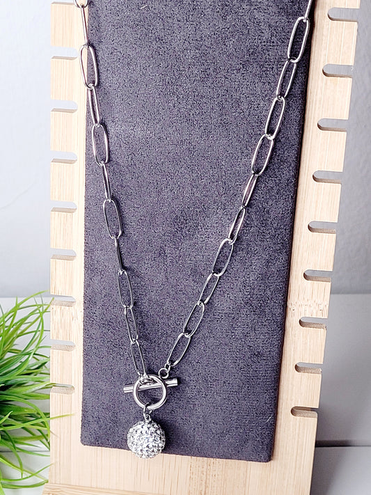 Necklace 023a