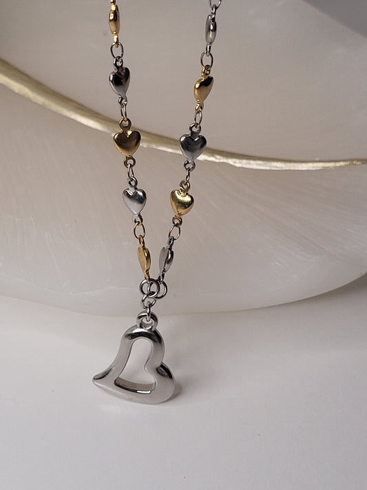 Necklace 002a