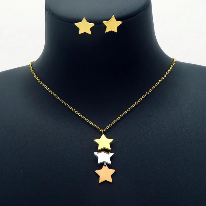 Necklace 005a